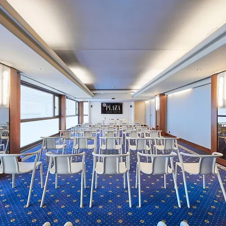 Hotel Plaza 4*