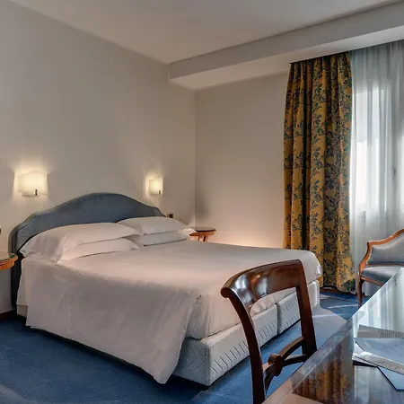 Plaza Hotel